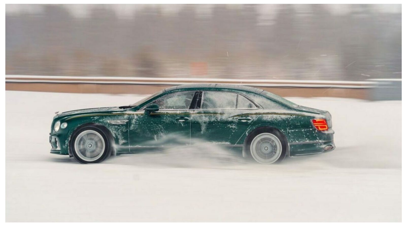 Bentley Flying Spur Speed: il record sul ghiaccio nel cuore della Svezia