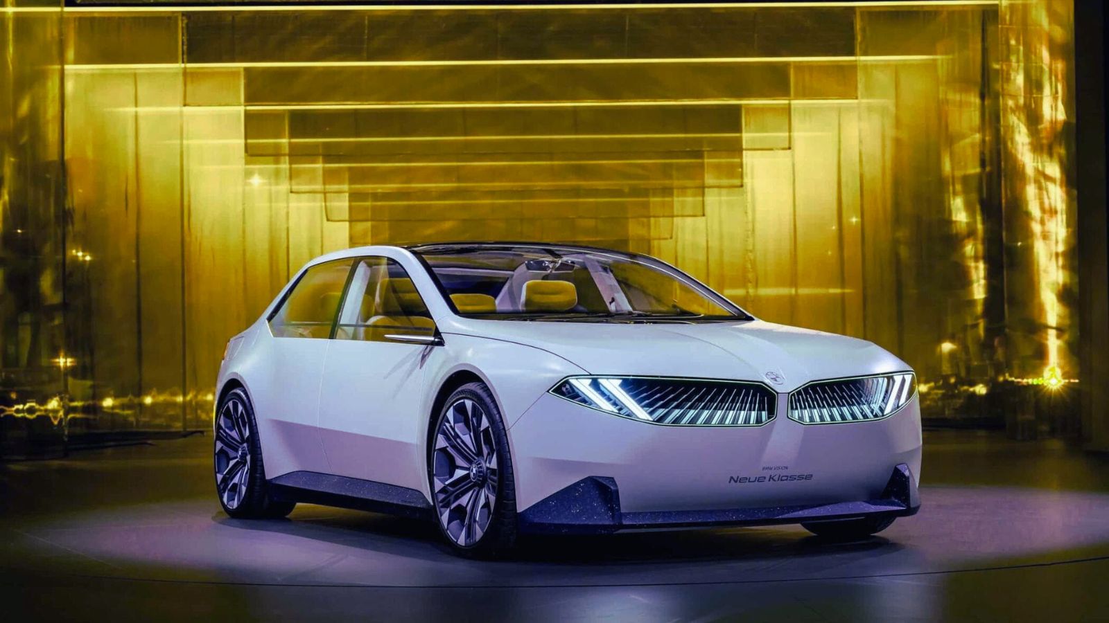 BMW accelera sull’M3 elettrica del futuro