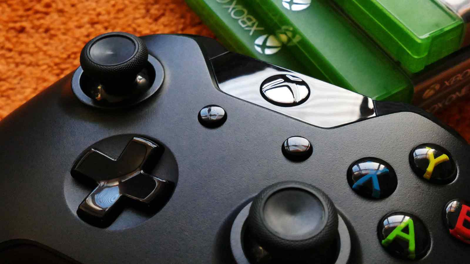 Legion Go si aggiorna: esperienza Xbox a schermo intero migliorata