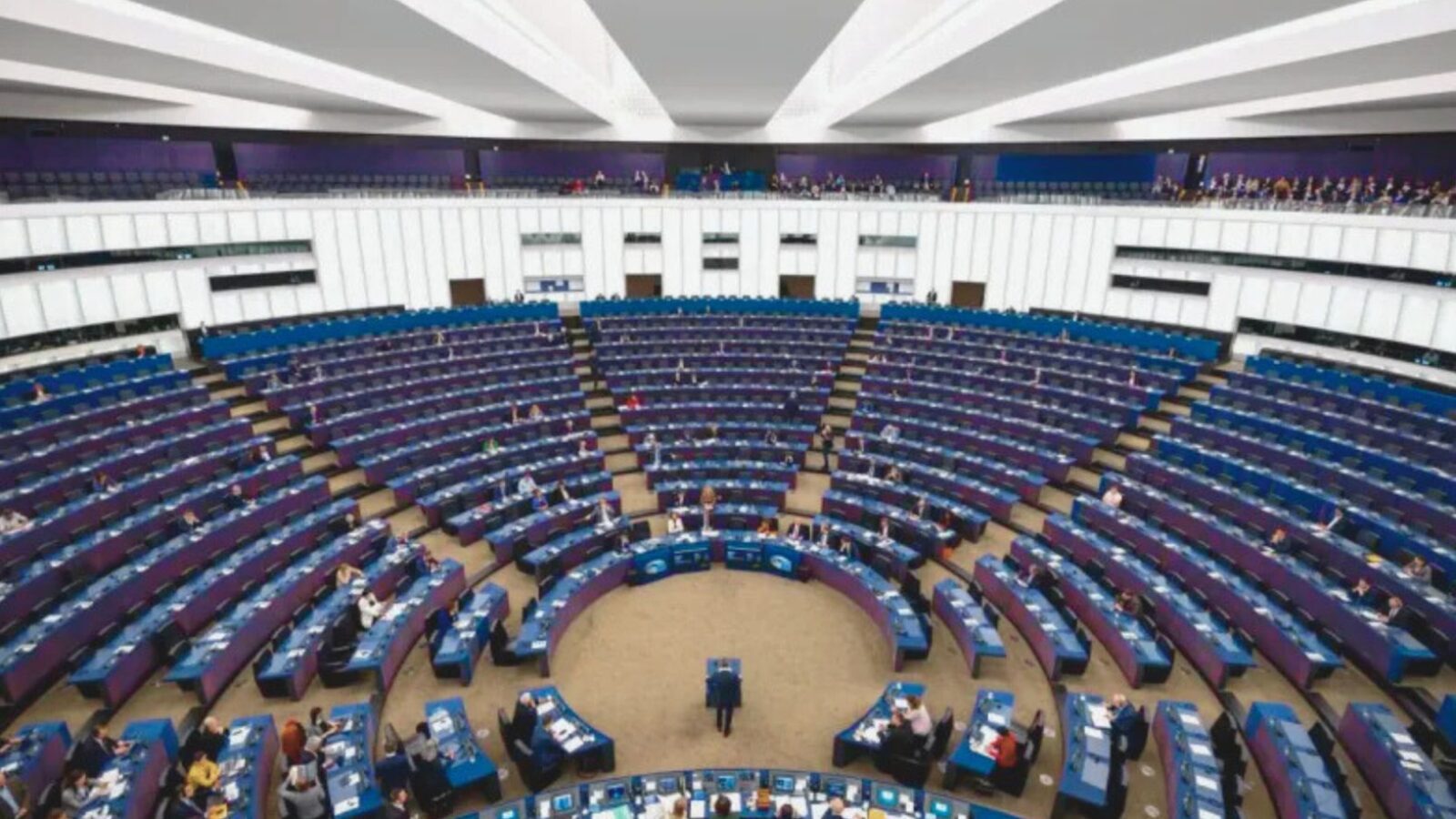 L’Europa accelera sulla tutela dei minori online