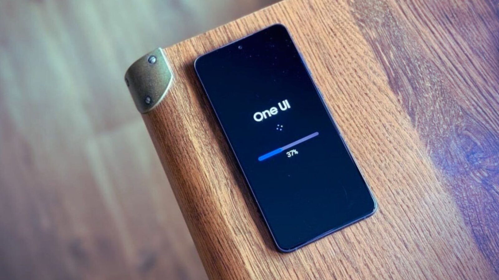 One UI 8.5 rivela indizi sulla ricarica più rapida