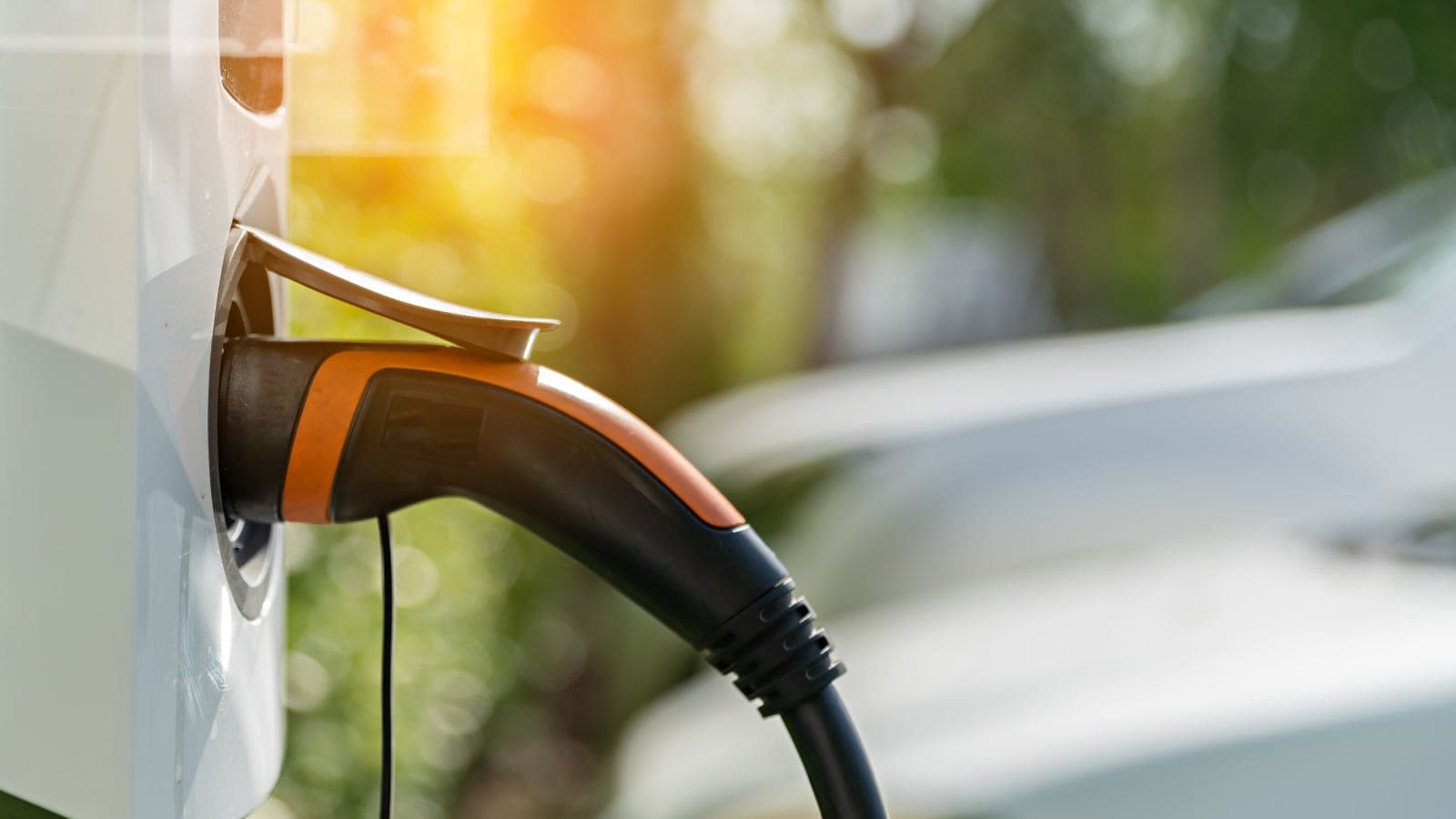 Auto elettriche, nuovi dazi per la Cina